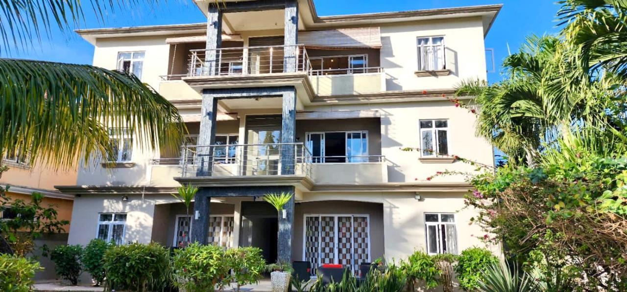 Pebble Bay Garden View F3 Grand Baie Exterior foto