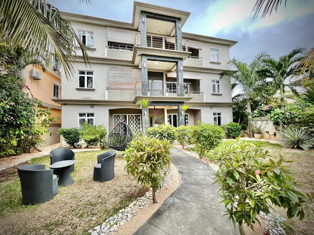 Pebble Bay Garden View F3 Grand Baie Exterior foto